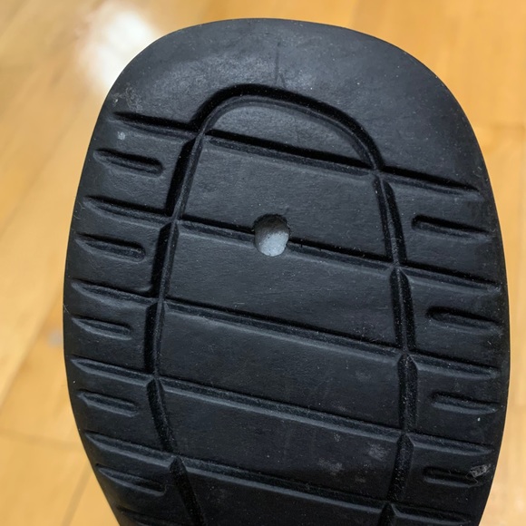 Kenneth Cole Reaction Kids Leather Slip On Shoes - Picture 6 of 8